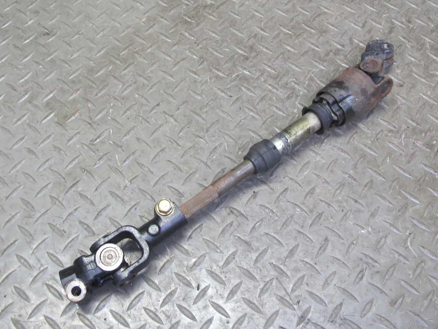 00-05 Toyota MR2 Spyder ZZW30L Steering Column U Joint Linkage Shaft OEM