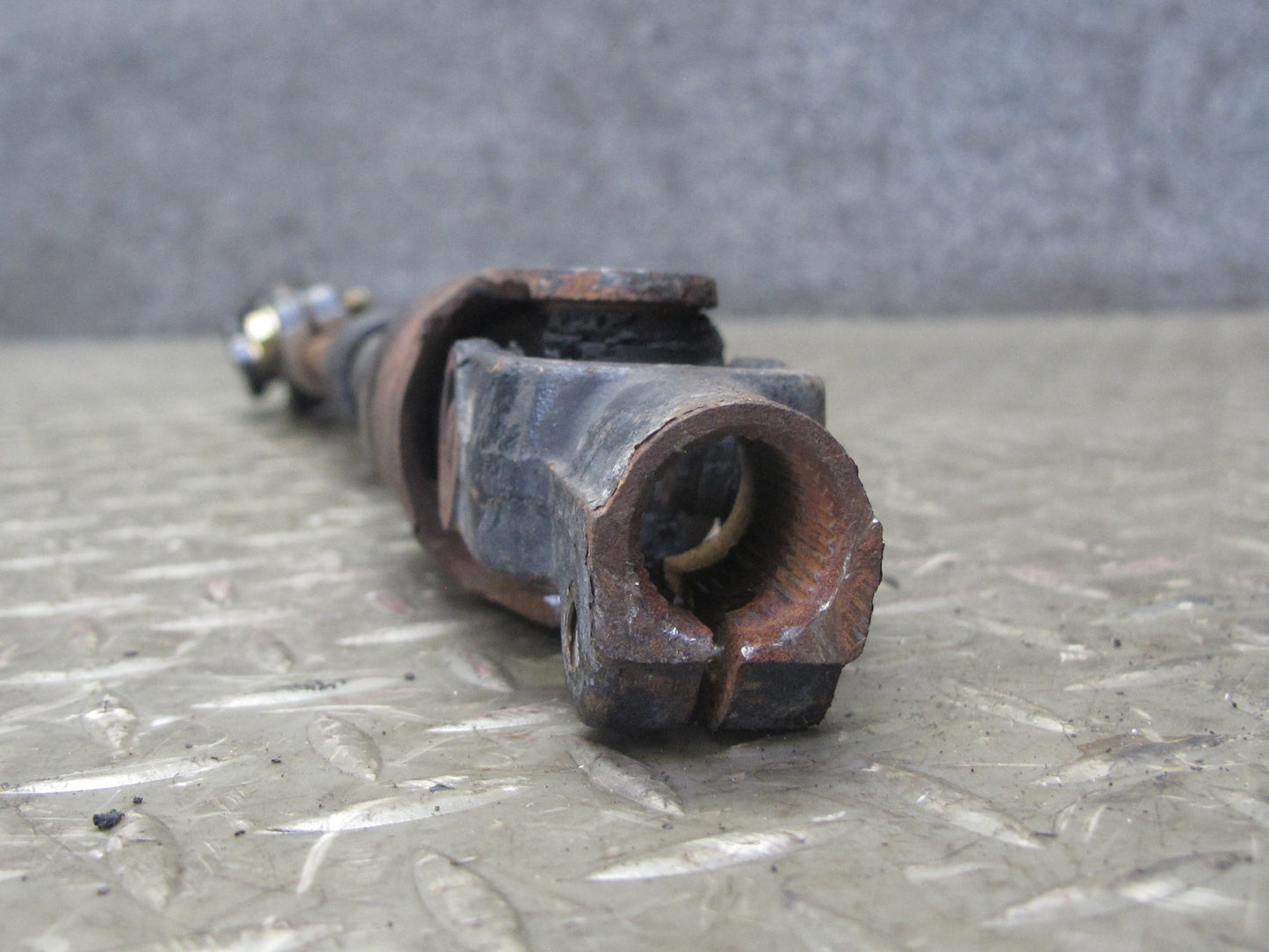 00-05 Toyota MR2 Spyder ZZW30L Steering Column U Joint Linkage Shaft OEM
