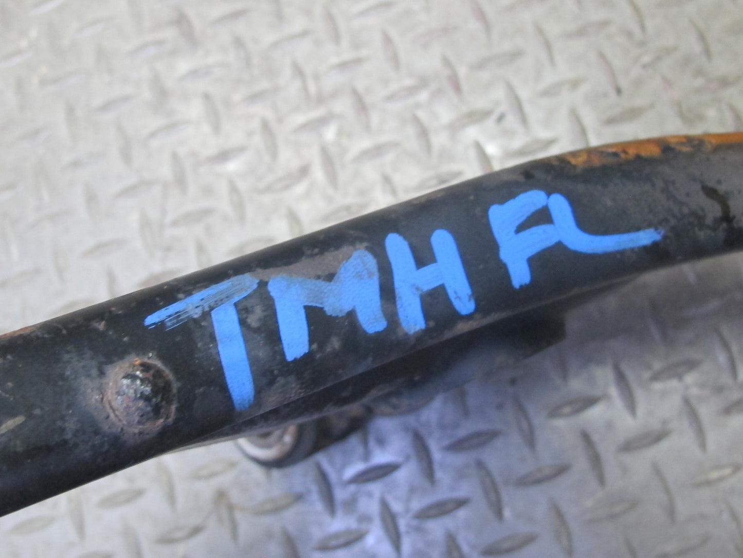 00-05 Toyota MR2 Spyder ZZW30L Front Left Suspension Lower Control Arm OEM