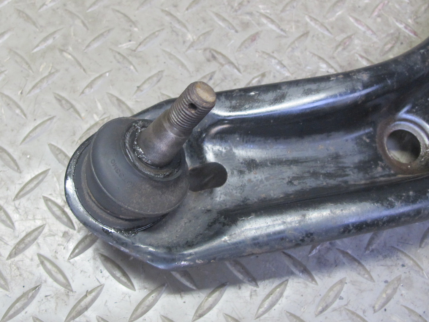 00-05 Toyota MR2 Spyder ZZW30L Front Left Suspension Lower Control Arm OEM