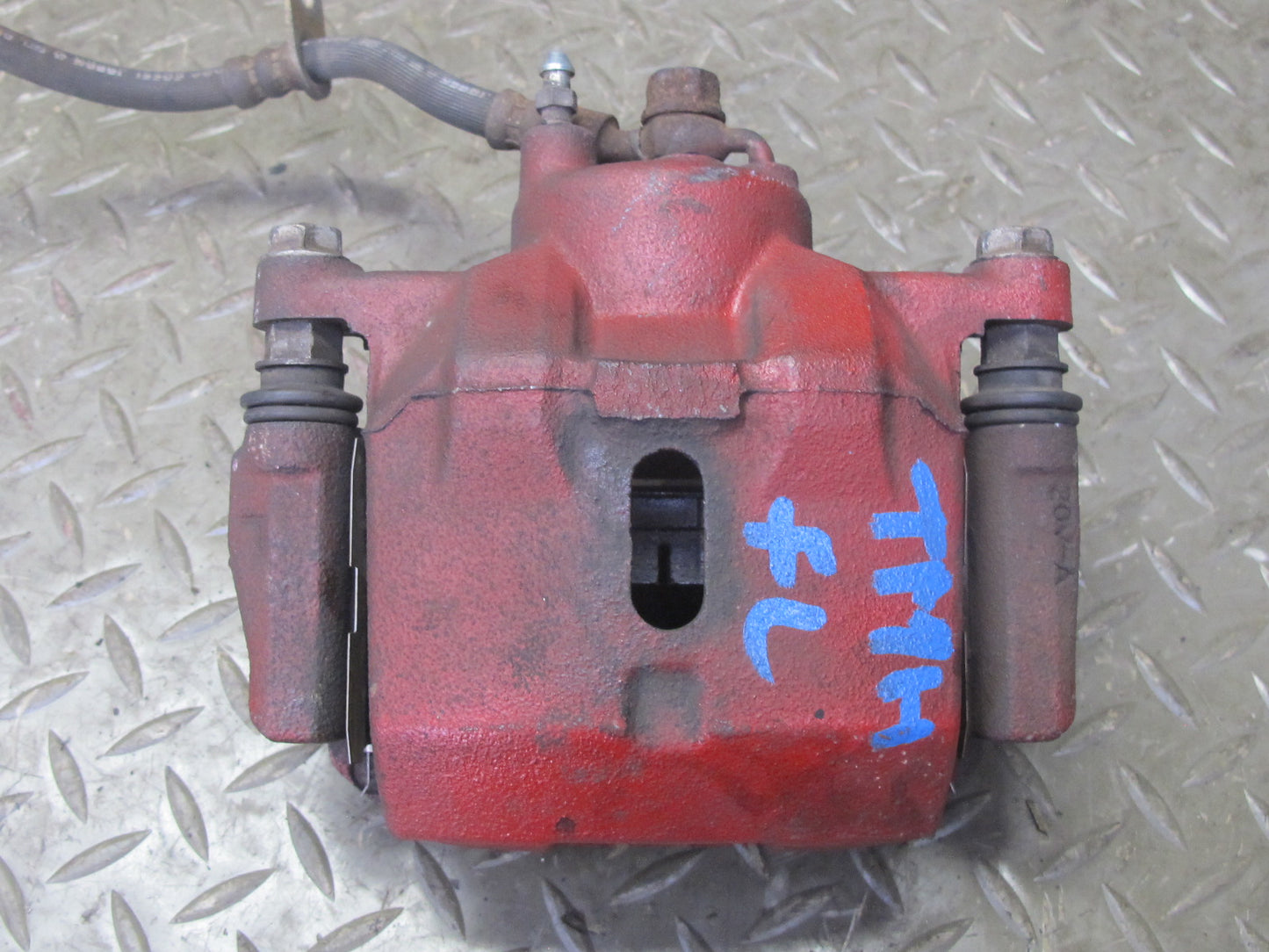 00-05 Toyota MR2 Spyder ZZW30L Set of 2 Front Left & Right Brake Caliper OEM