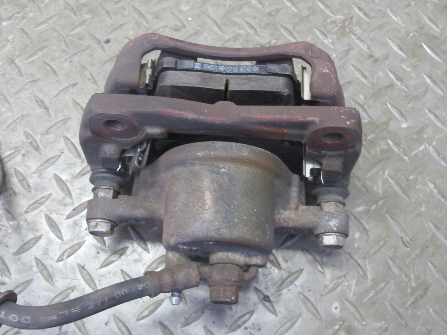 00-05 Toyota MR2 Spyder ZZW30L Set of 2 Front Left & Right Brake Caliper OEM