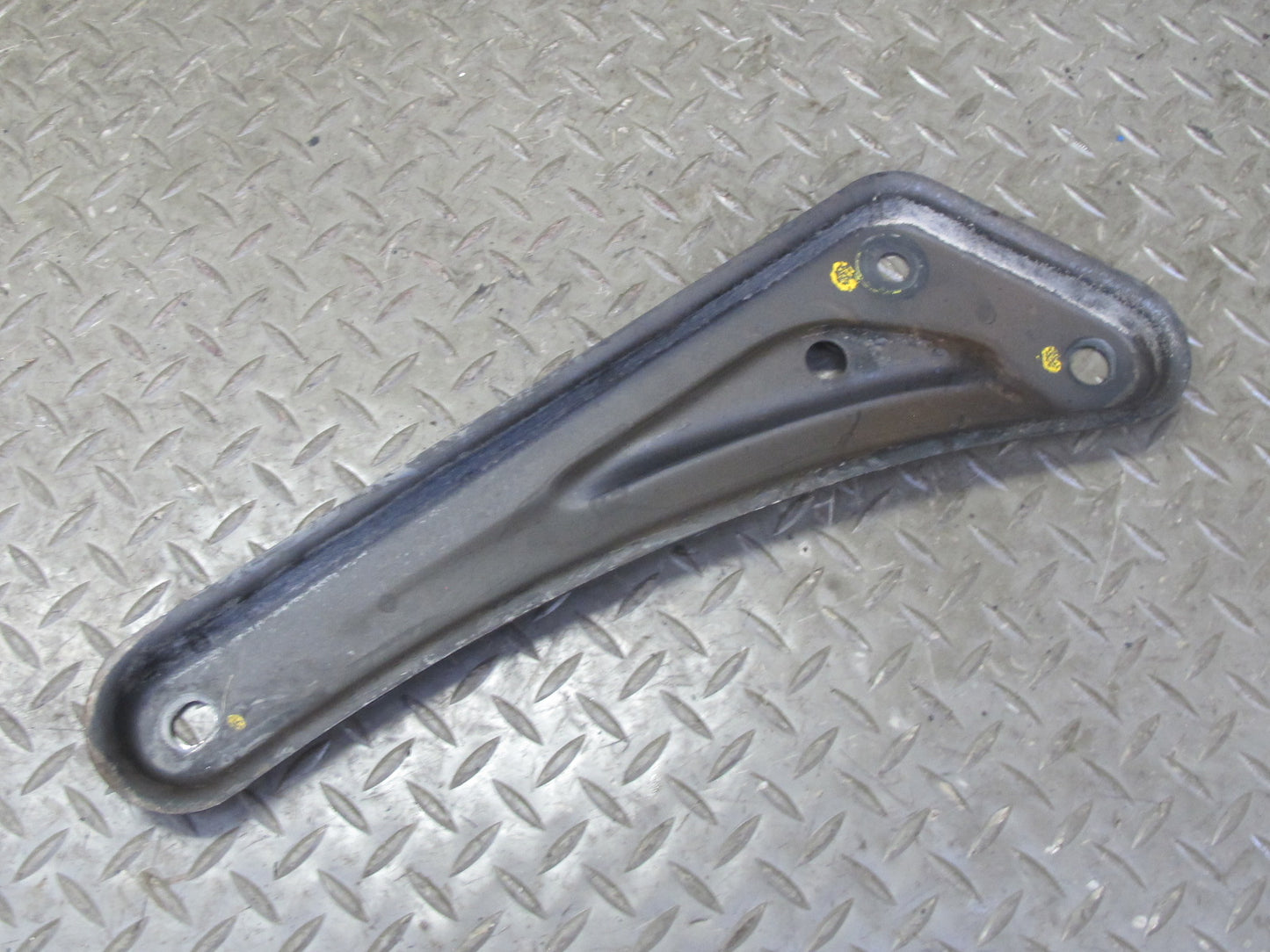 00-05 Toyota MR2 Spyder ZZW30L Front Right Suspension Lower Brace OEM