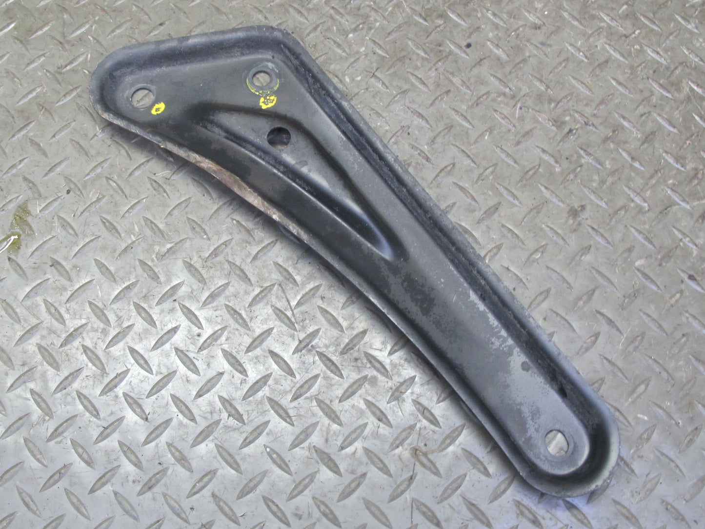 00-05 Toyota MR2 Spyder ZZW30L Front Left Suspension Lower Brace OEM
