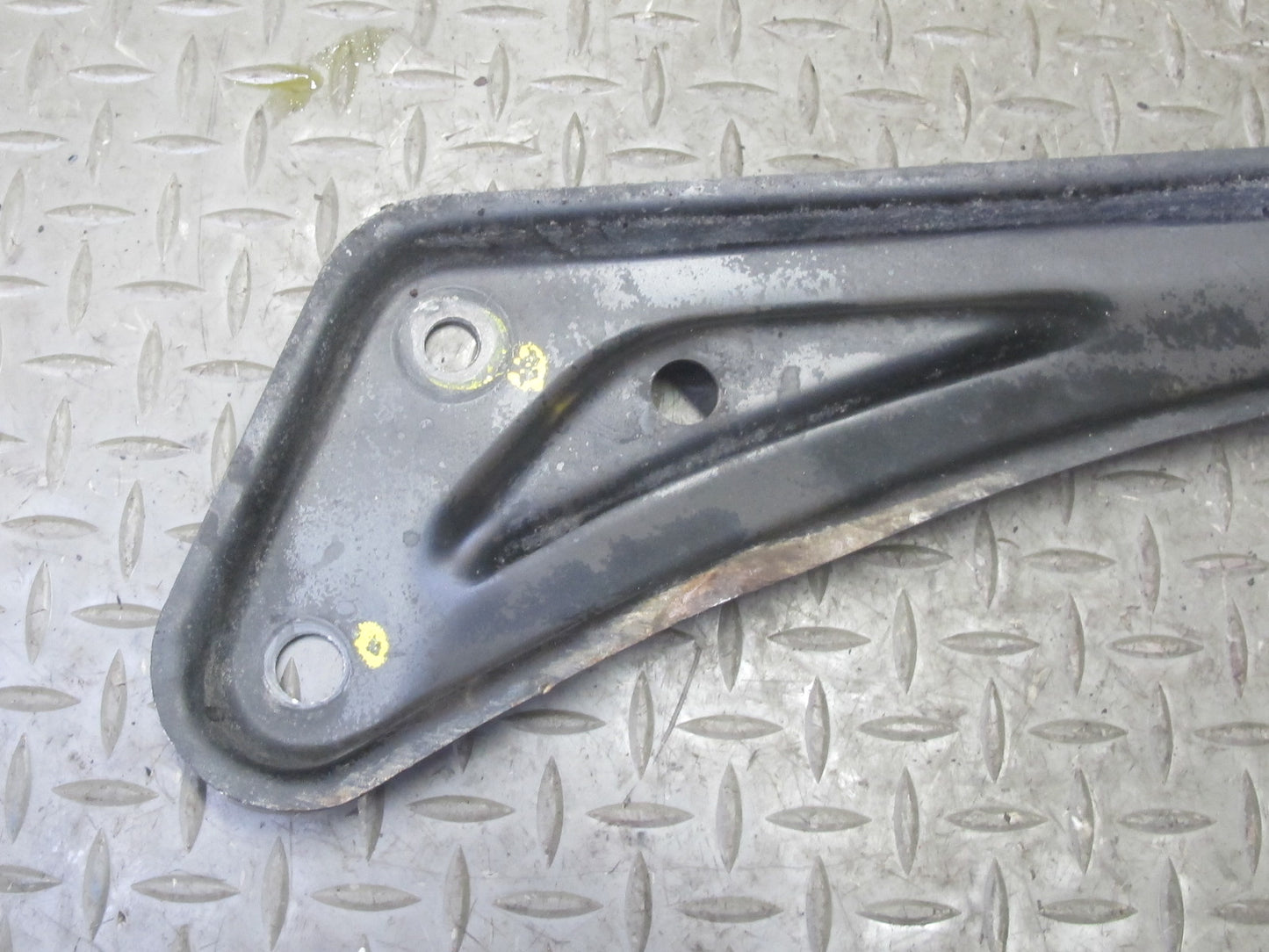 00-05 Toyota MR2 Spyder ZZW30L Front Left Suspension Lower Brace OEM