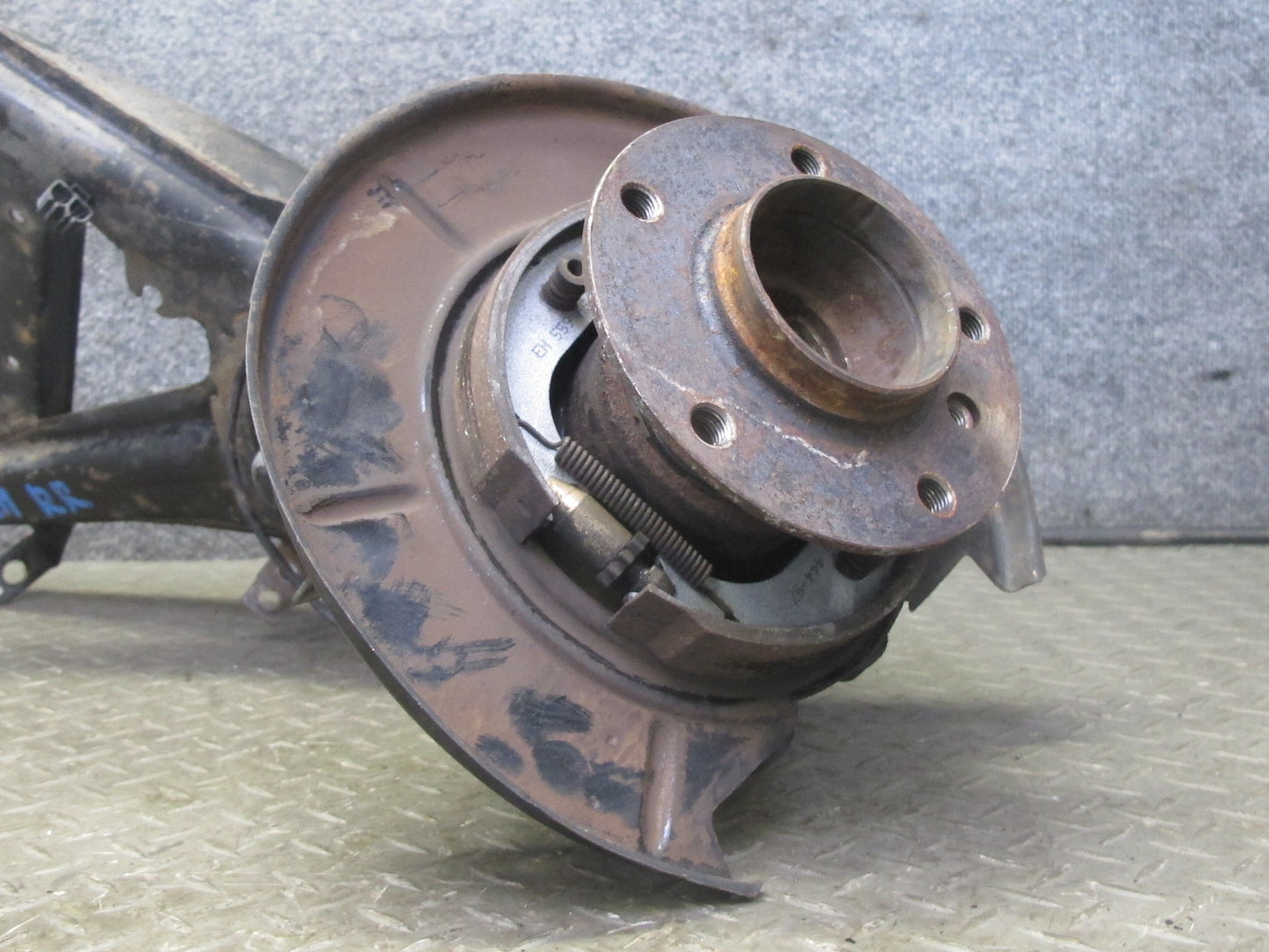 96-02 BMW E36/7 Z3 Rear Right Spindle Knuckle Wheel Hub Bearing Trailing Arm OEM