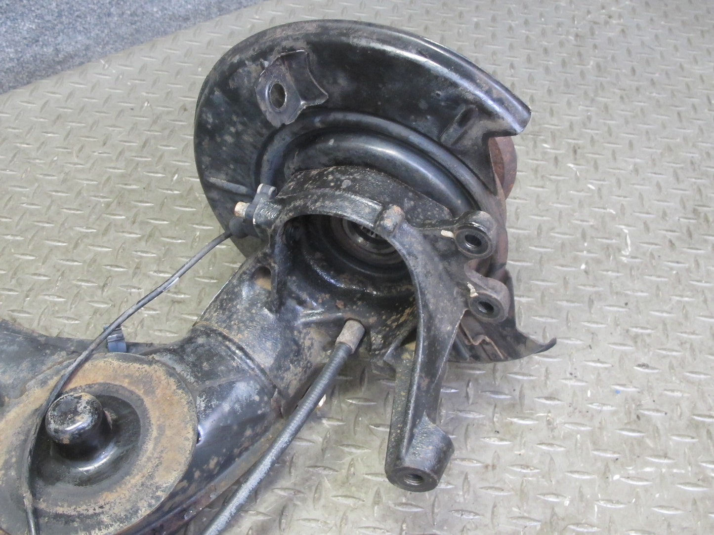 96-02 BMW E36/7 Z3 Rear Right Spindle Knuckle Wheel Hub Bearing Trailing Arm OEM
