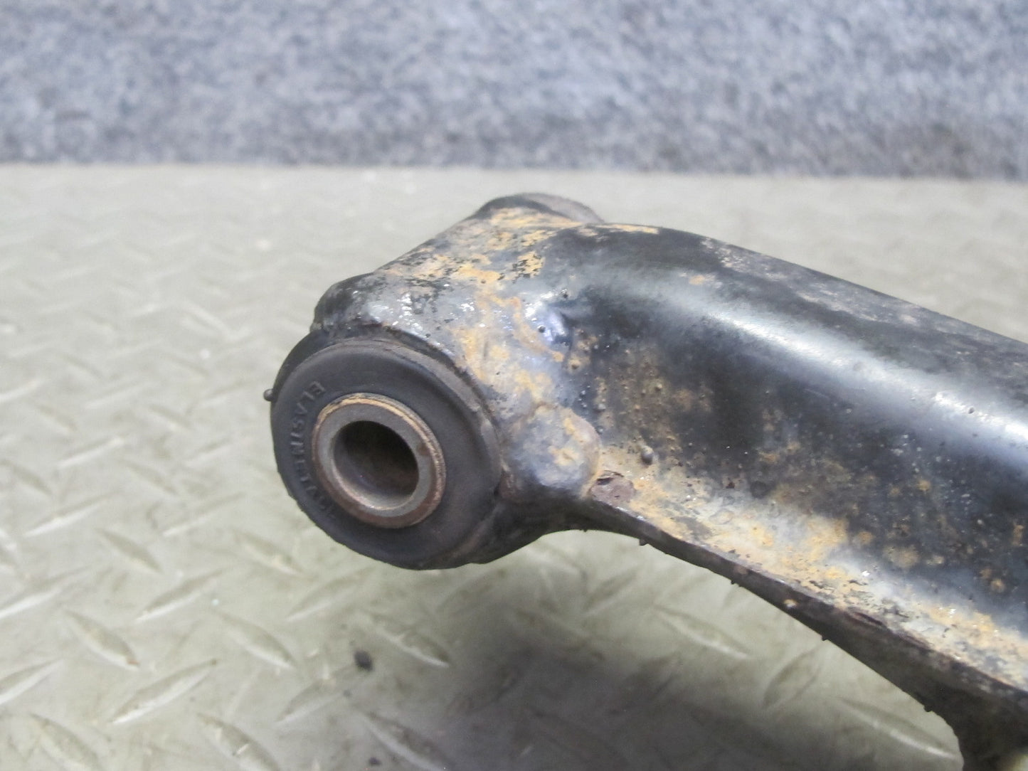 96-02 BMW E36/7 Z3 Rear Right Spindle Knuckle Wheel Hub Bearing Trailing Arm OEM