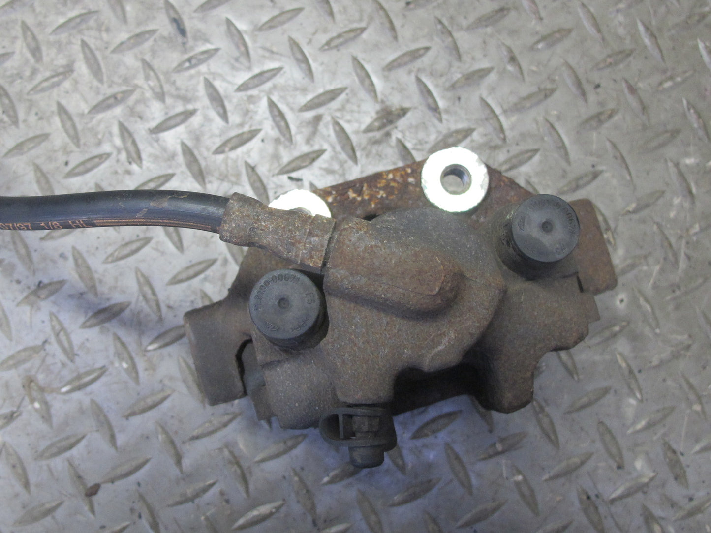96-02 BMW E36/7 Z3 Set of 2 Rear Left & Right Brake Caliper OEM