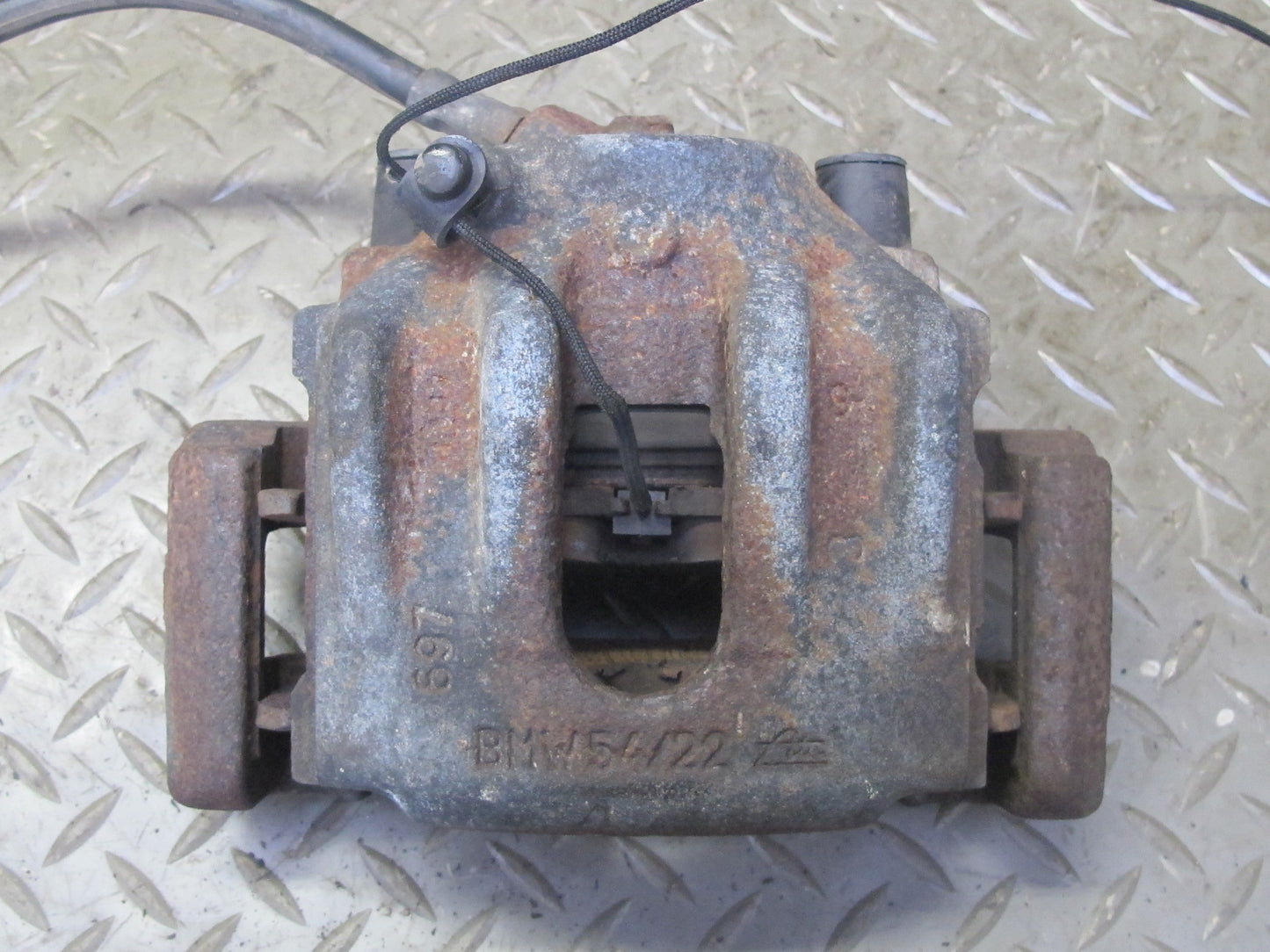 97-02 BMW E36/7 Z3 Set of 2 Front Left & Right Brake Caliper OEM
