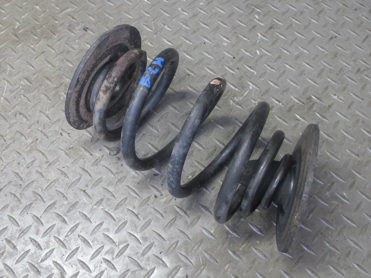 97-00 BMW E36/7 Z3 2.8L Roadster Set of 2 Rear Left & Right Coil Spring OEM
