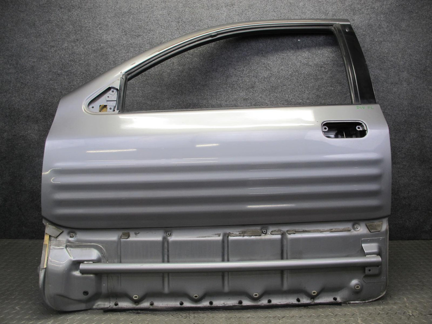 99-01 Isuzu Vehicross Front Left Driver Door Shell Panel Kaiser Silver OEM