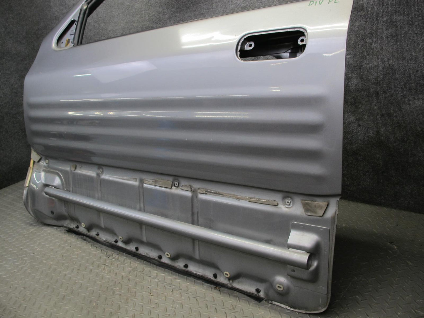 99-01 Isuzu Vehicross Front Left Driver Door Shell Panel Kaiser Silver OEM