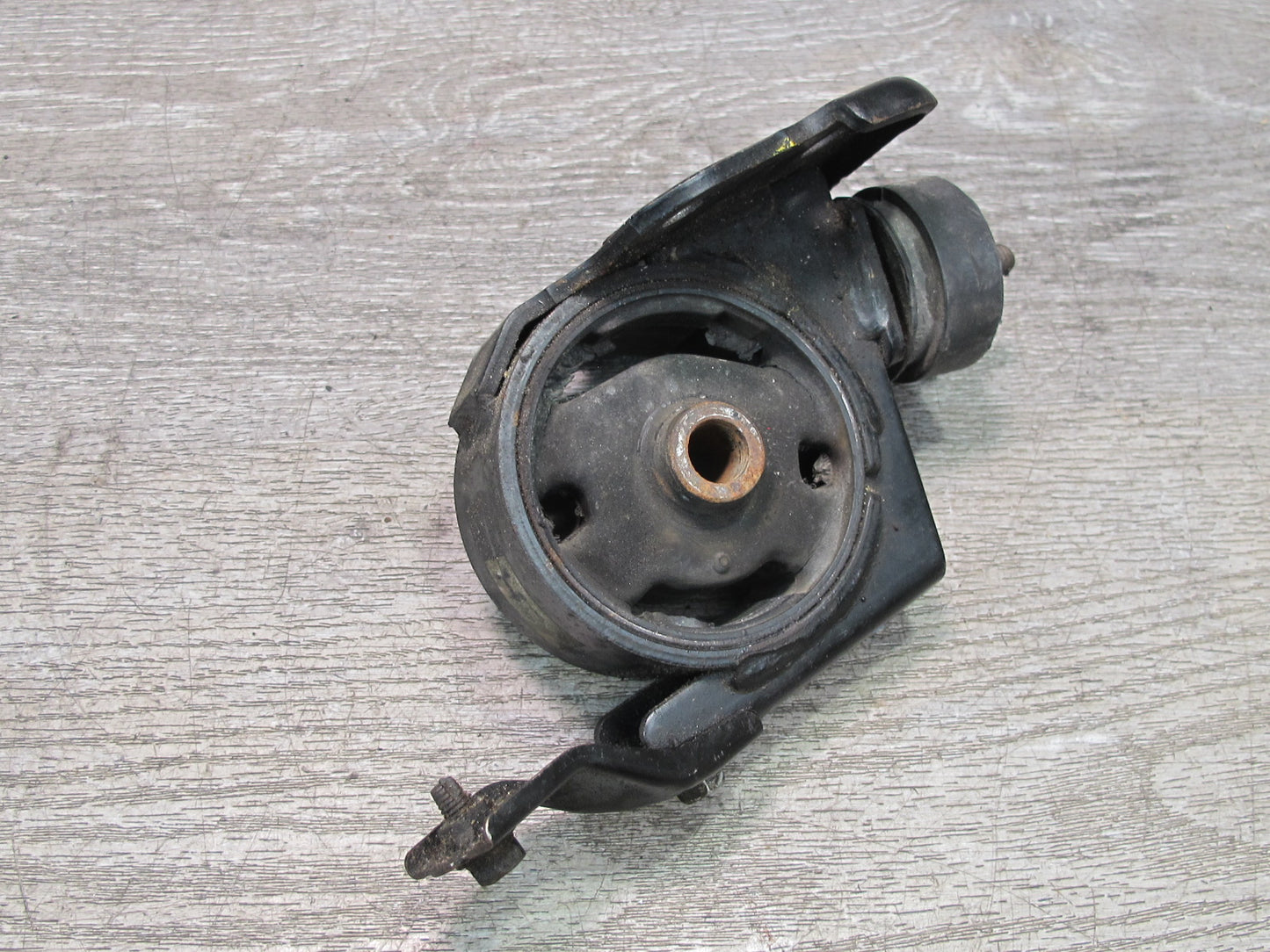 00-05  Toyota MR2 Spyder ZZW30L Engine Motor Mount OEM