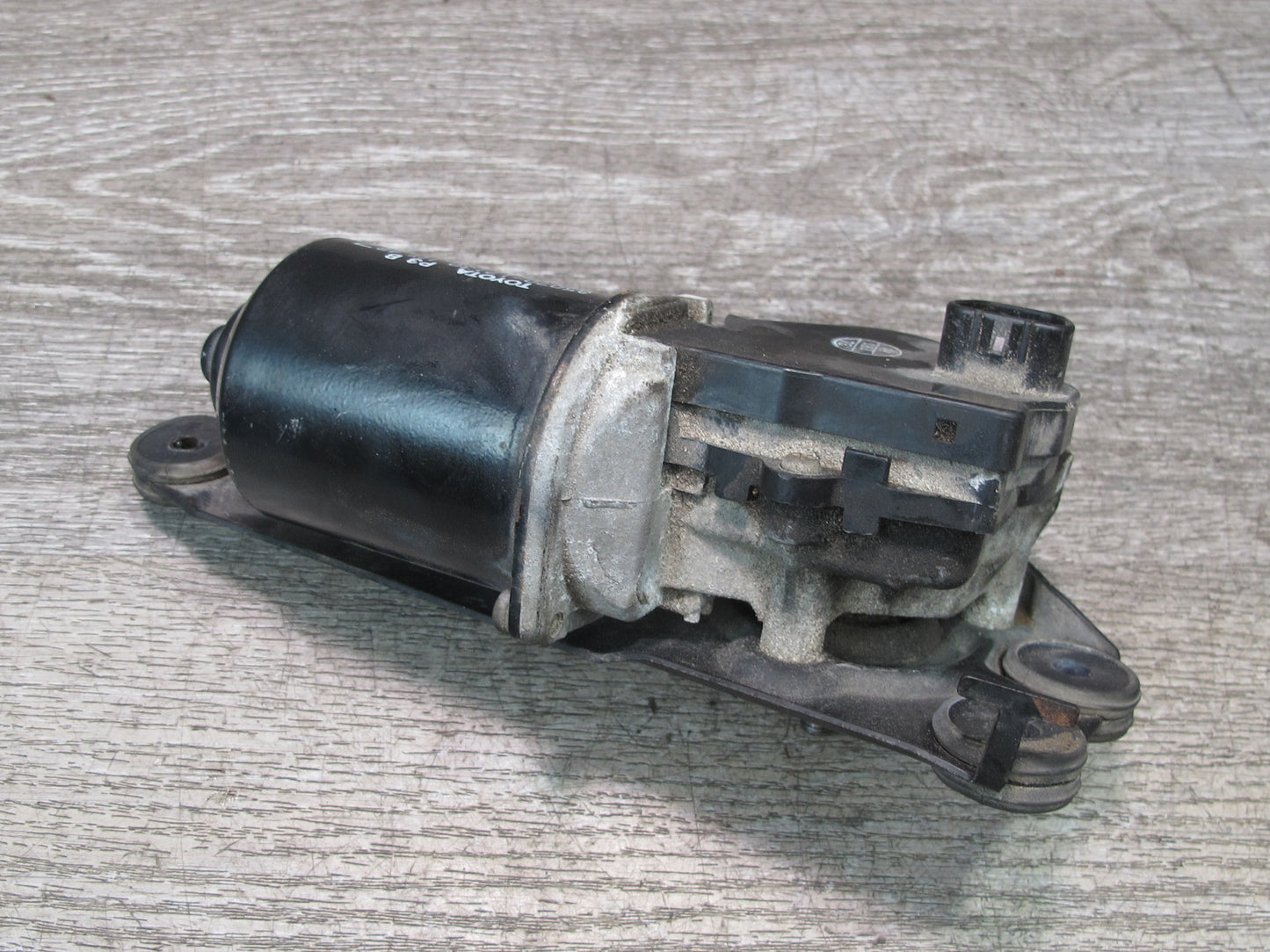 00-05 Toyota MR2 Spyder ZZW30L Windshield Wiper Transmission Linkage w Motor OEM