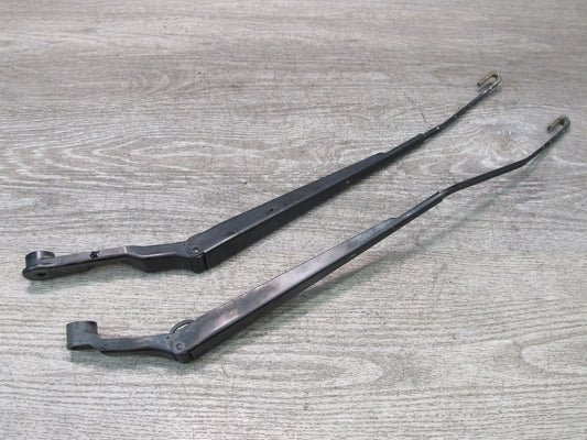 00-05 Toyota MR2 Spyder ZZW30L Set of 2 Front Left & Right Wiper Arm OEM
