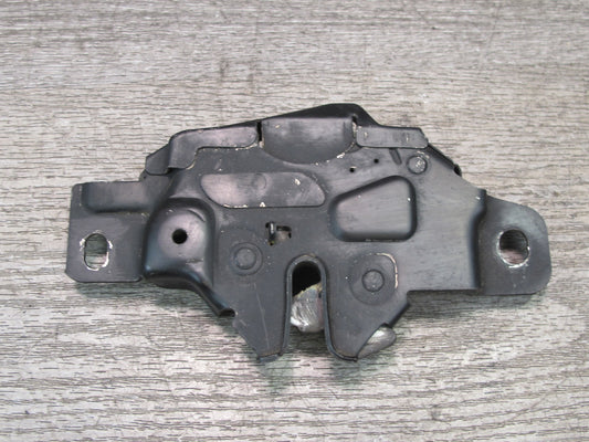 00-05 Toyota MR2 Spyder ZZW30L Rear Trunk Engine Lock Latch OEM