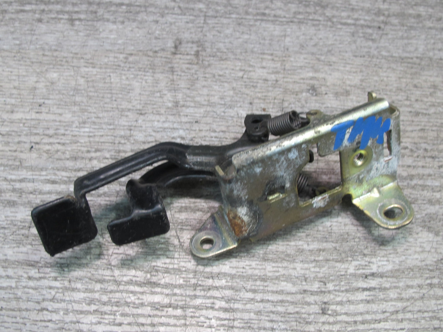 00-05 Toyota MR2 Spyder ZZW30L Trunk & Fuel Release Handle OEM