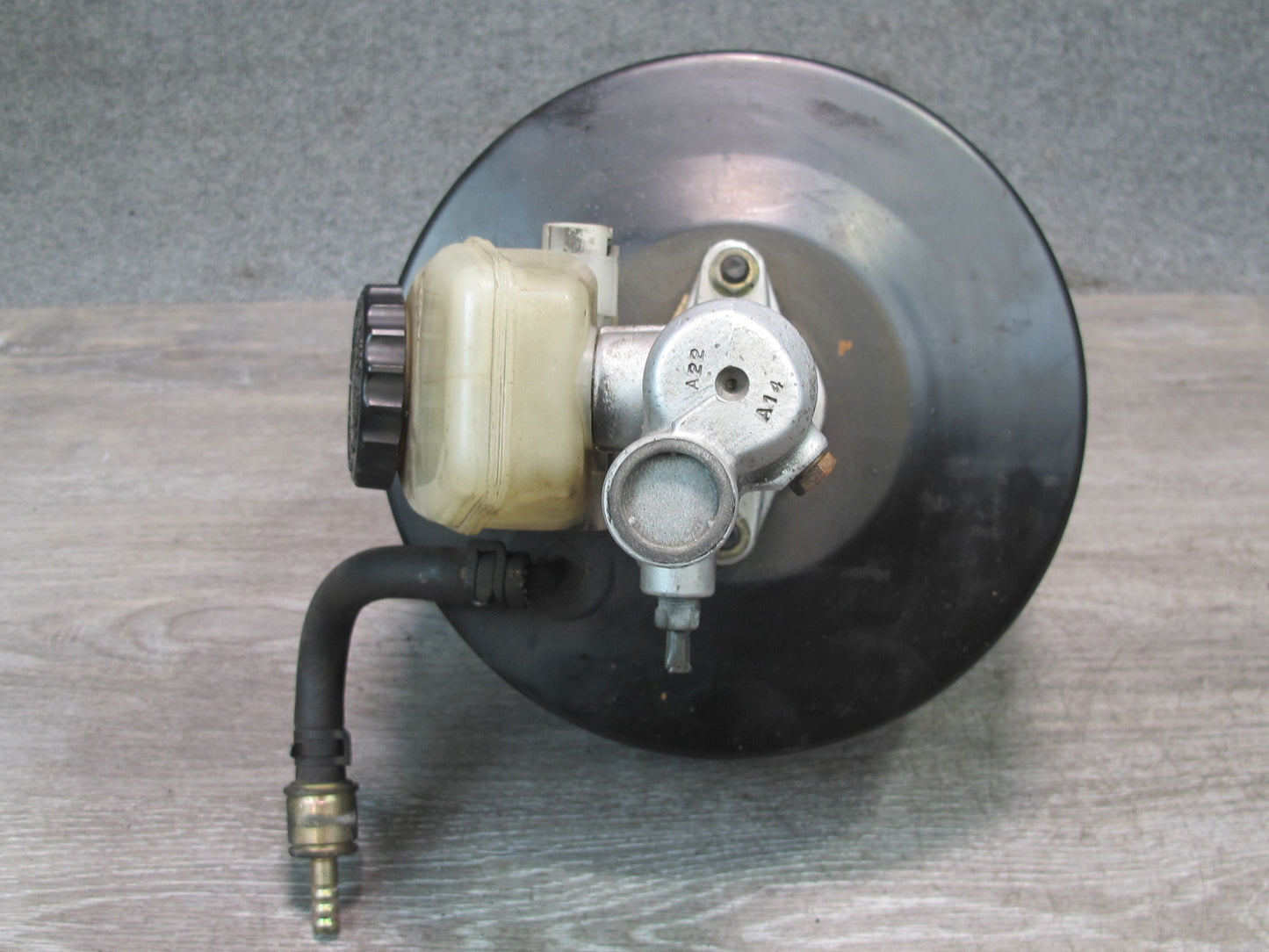 94-00 Lexus UZZ30L SC400 Brake Master Cylinder Booster Reservoir OEM