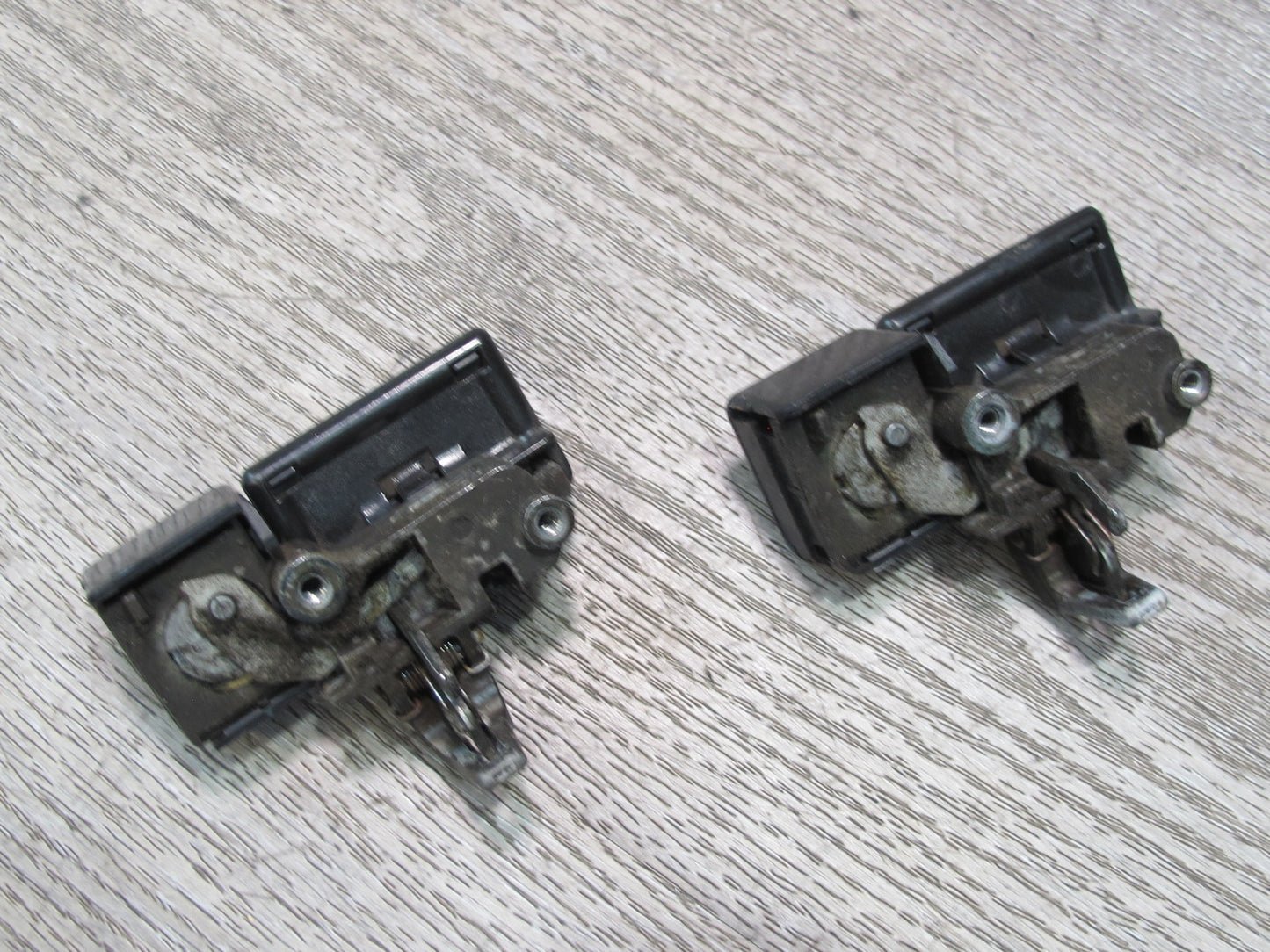 00-05 Toyota MR2 Spyder ZZW30L M/T ECU ECM Ignition Glove Door Lock KEY Set OEM