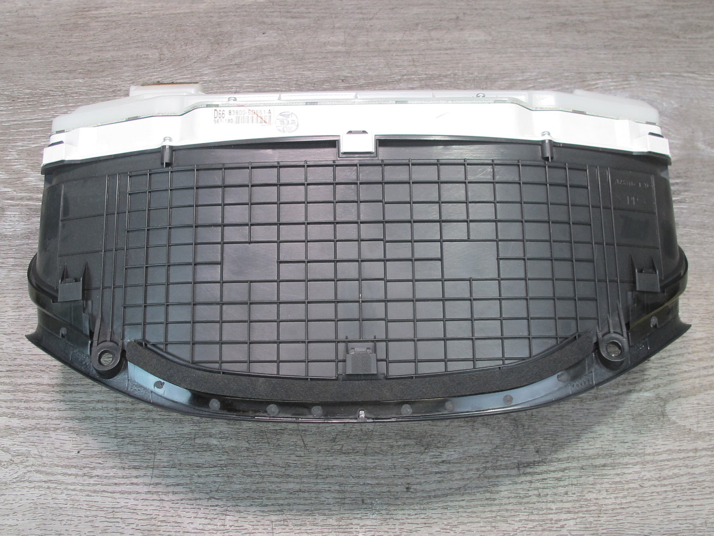 2004-2005 Lexus UZJ100L LX470 Instrument Cluster Gauge Speedometer 83800-6D661