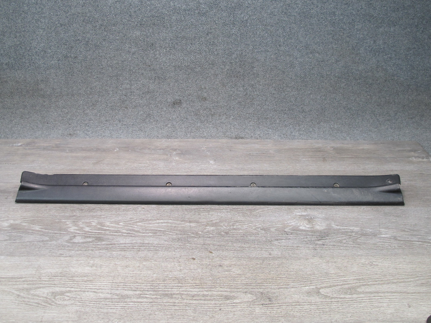 99-01 Isuzu Vehicross Set of 2 Left & Right Door Sill Scuff Plate Trim OEM