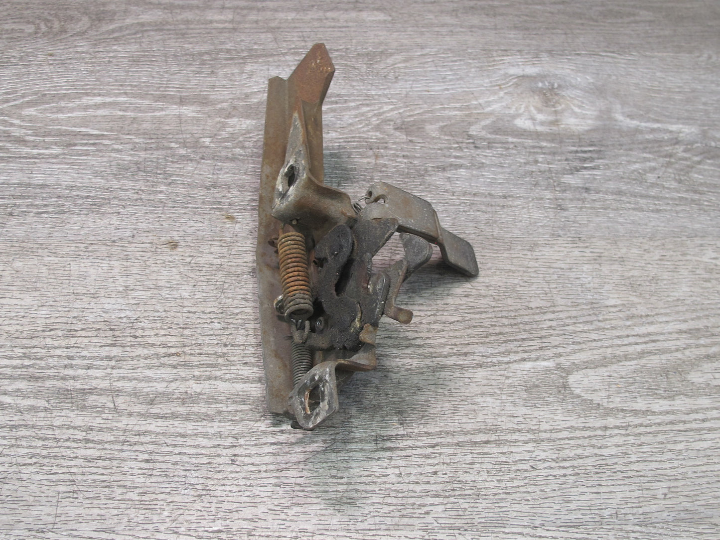 99-01 Isuzu Vehicross Front Hood Bonnet Lock Latch OEM