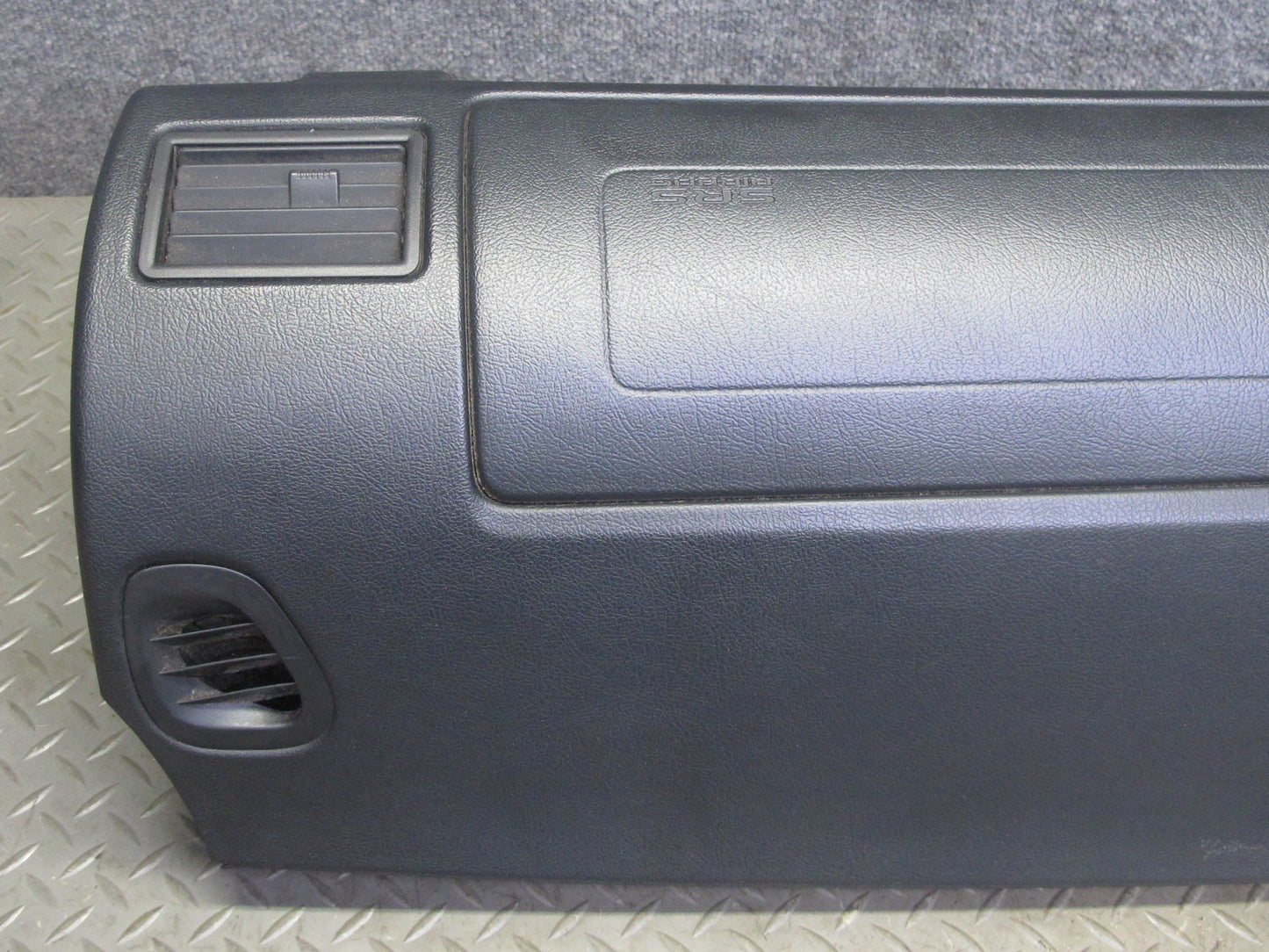 99-01 Isuzu Vehicross Front Dash Dashboard Instrument Panel Assembly Black OEM