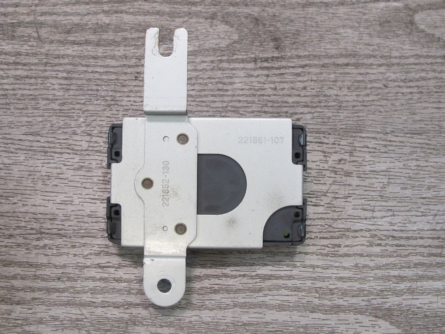 99-01 Isuzu Vehicross Cruise Control Module Unit Computer 8972104620 OEM