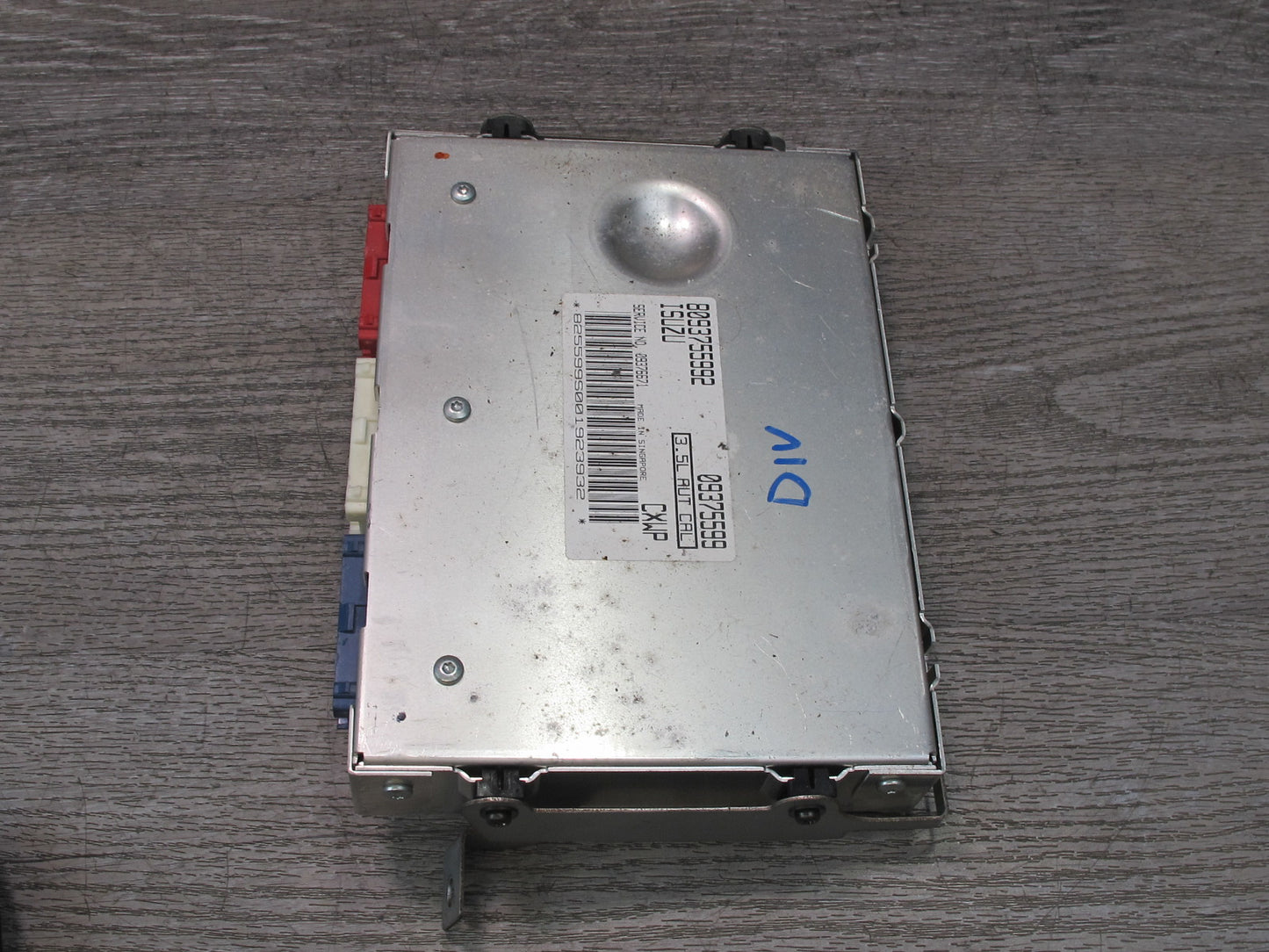 99-01 Isuzu Vehicross 3.5L 6VE1 Engine Control Module Unit 8093755992 OEM