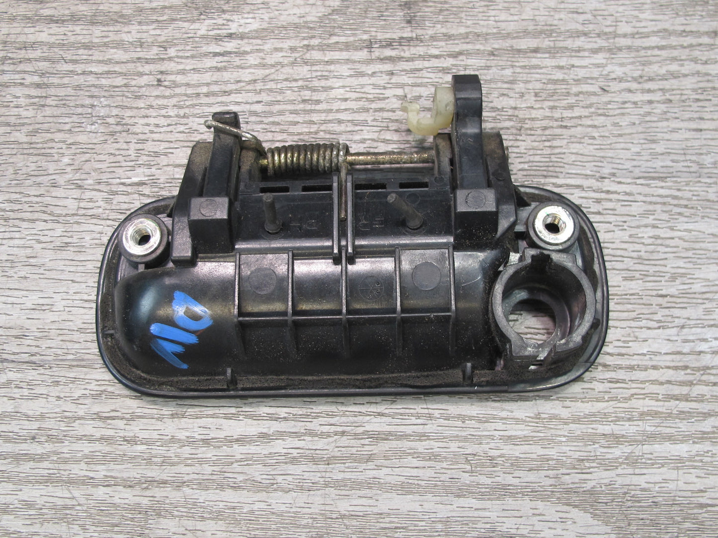 99-01 Isuzu Vehicross Front Right Passenger Door Exterior Handle OEM