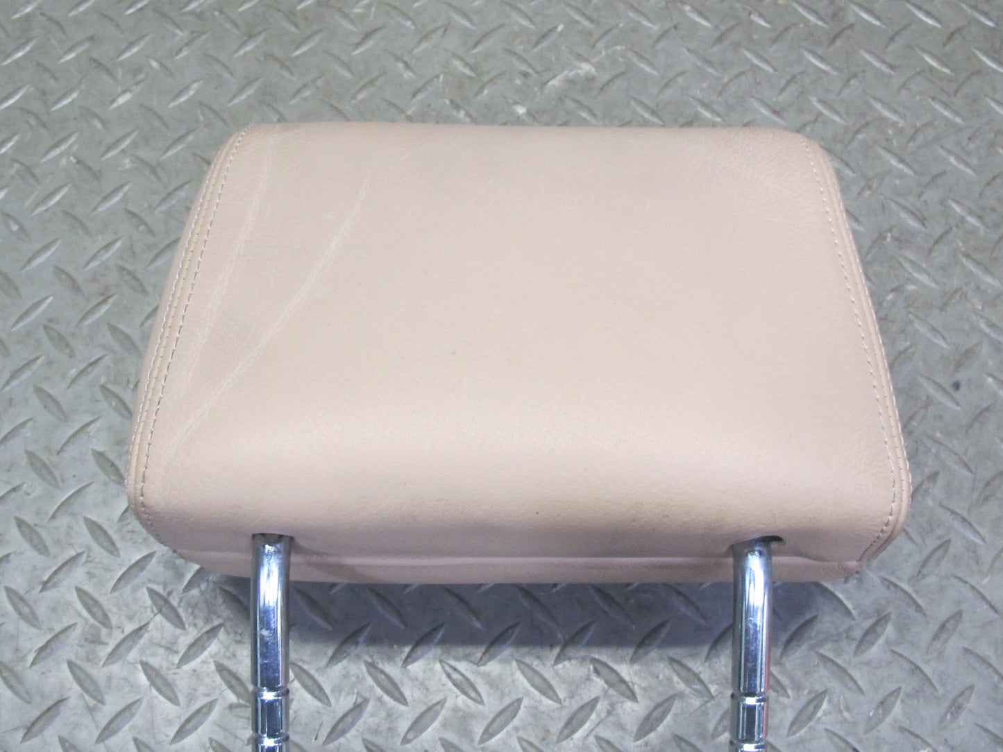 96-99 BMW E36 325iC 328iC Set of 2 Front Left & Right Seat Leather Headrest OEM