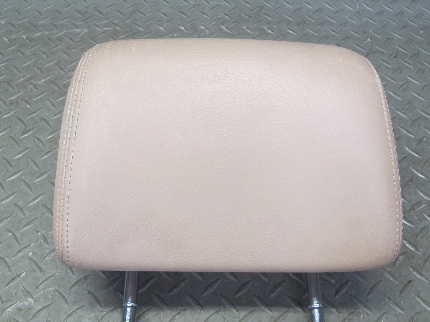 96-99 BMW E36 325iC 328iC Set of 2 Front Left & Right Seat Leather Headrest OEM