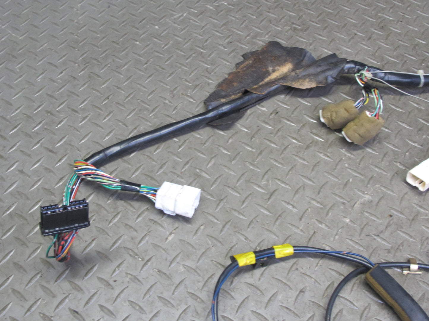 99-01 Isuzu Vehicross Interior Body Wire Wiring Harness OEM