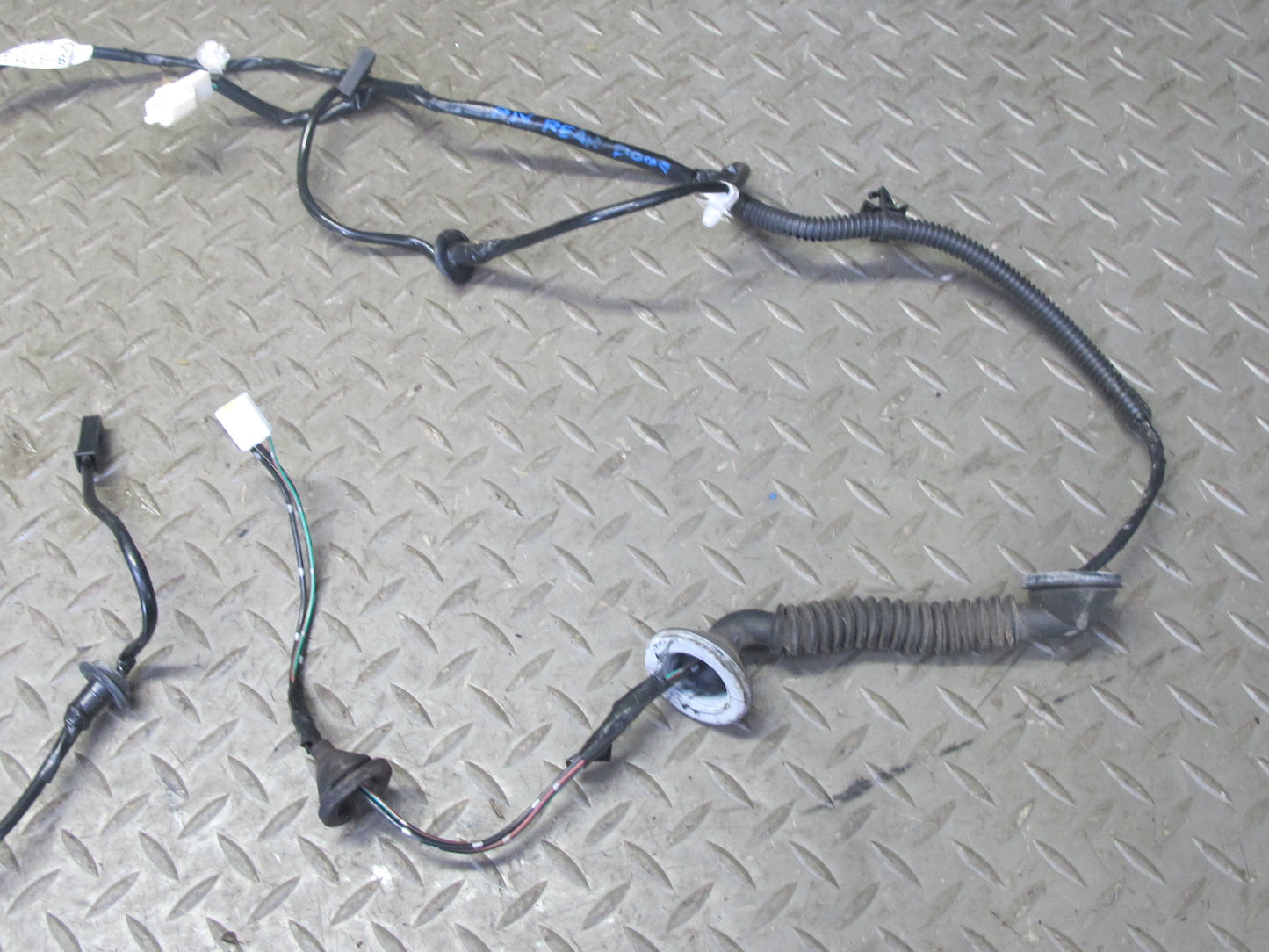 99-01 Isuzu Vehicross Rear Tailgate Trunk Gate Door Wire Wiring Harness OEM