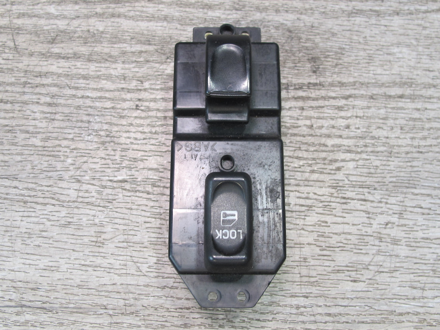 99-01 Isuzu Vehicross Front Right Passenger Door Lock Unlock Window Switch OEM
