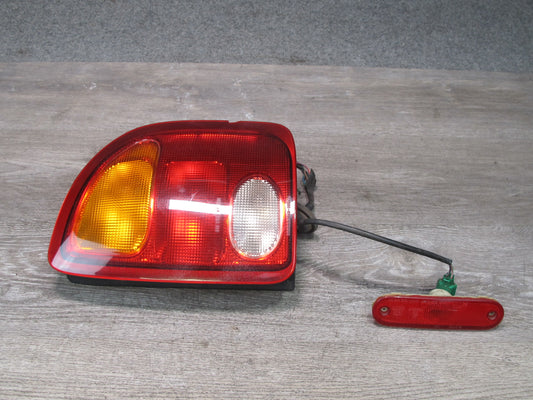 99-01 Isuzu Vehicross Rear Right Tail Light & Side Marker Light Lamp Set OEM