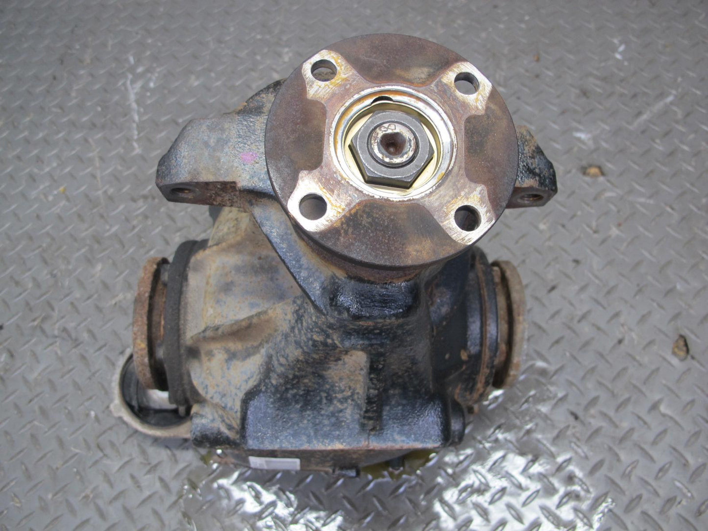 97-00 BMW E36/7 Z3 2.8L A/T Rear LSD Differential Carrier 4.10 Ratio OEM