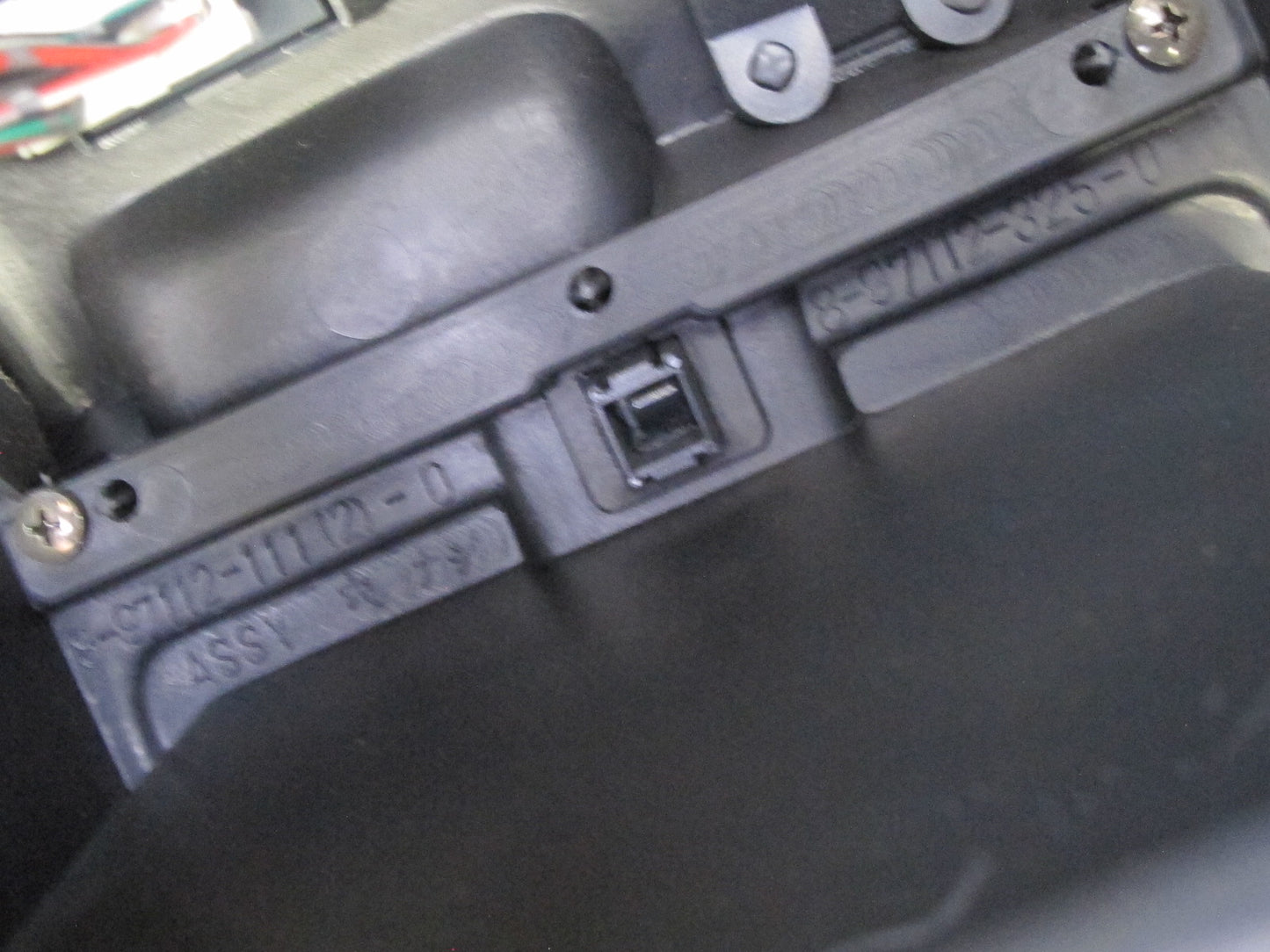 99-01 Isuzu Vehicross Center Console Trim Cover Panel Armrest Mirror Switch OEM