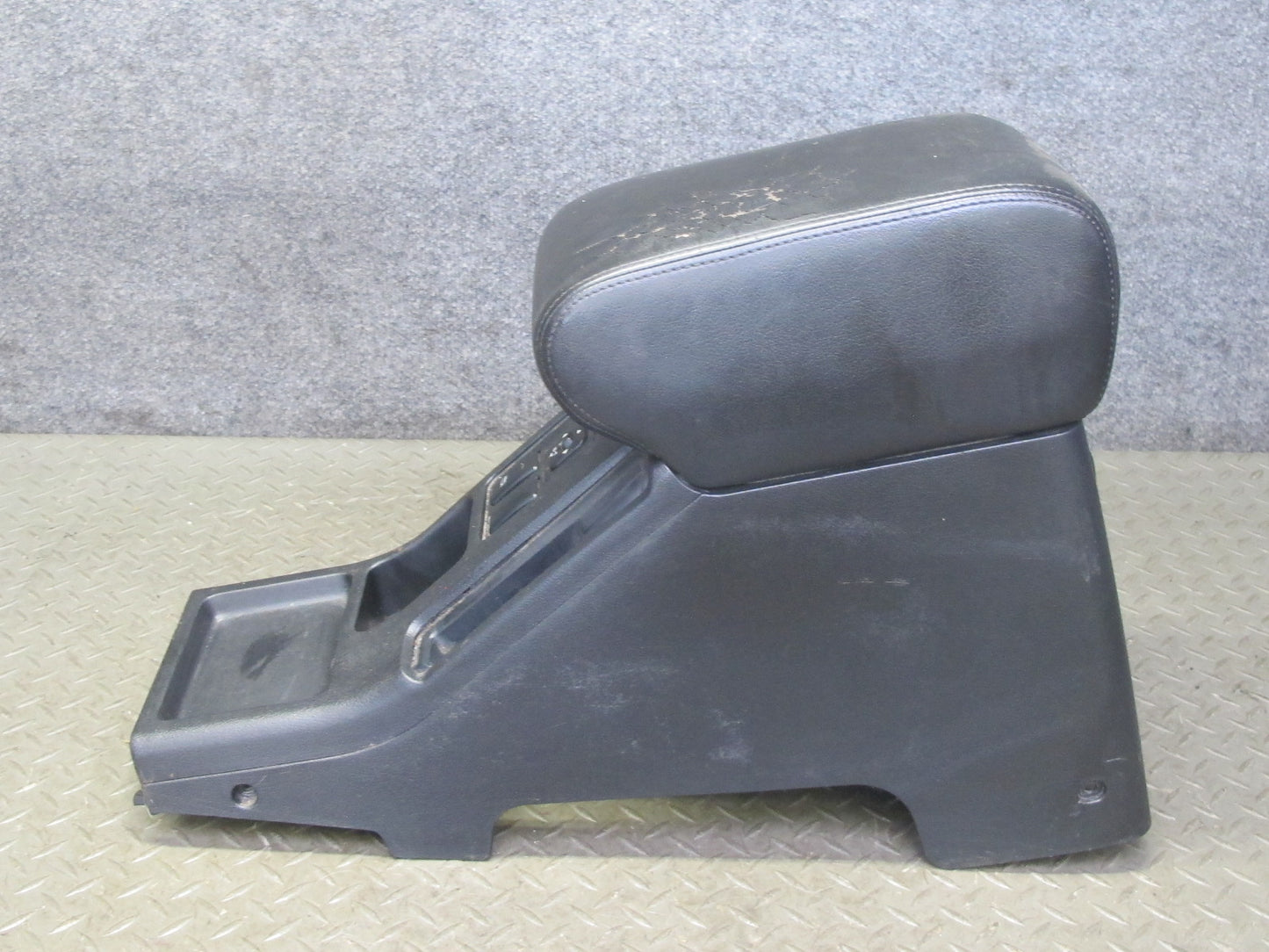 99-01 Isuzu Vehicross Center Console Trim Cover Panel Armrest Mirror Switch OEM