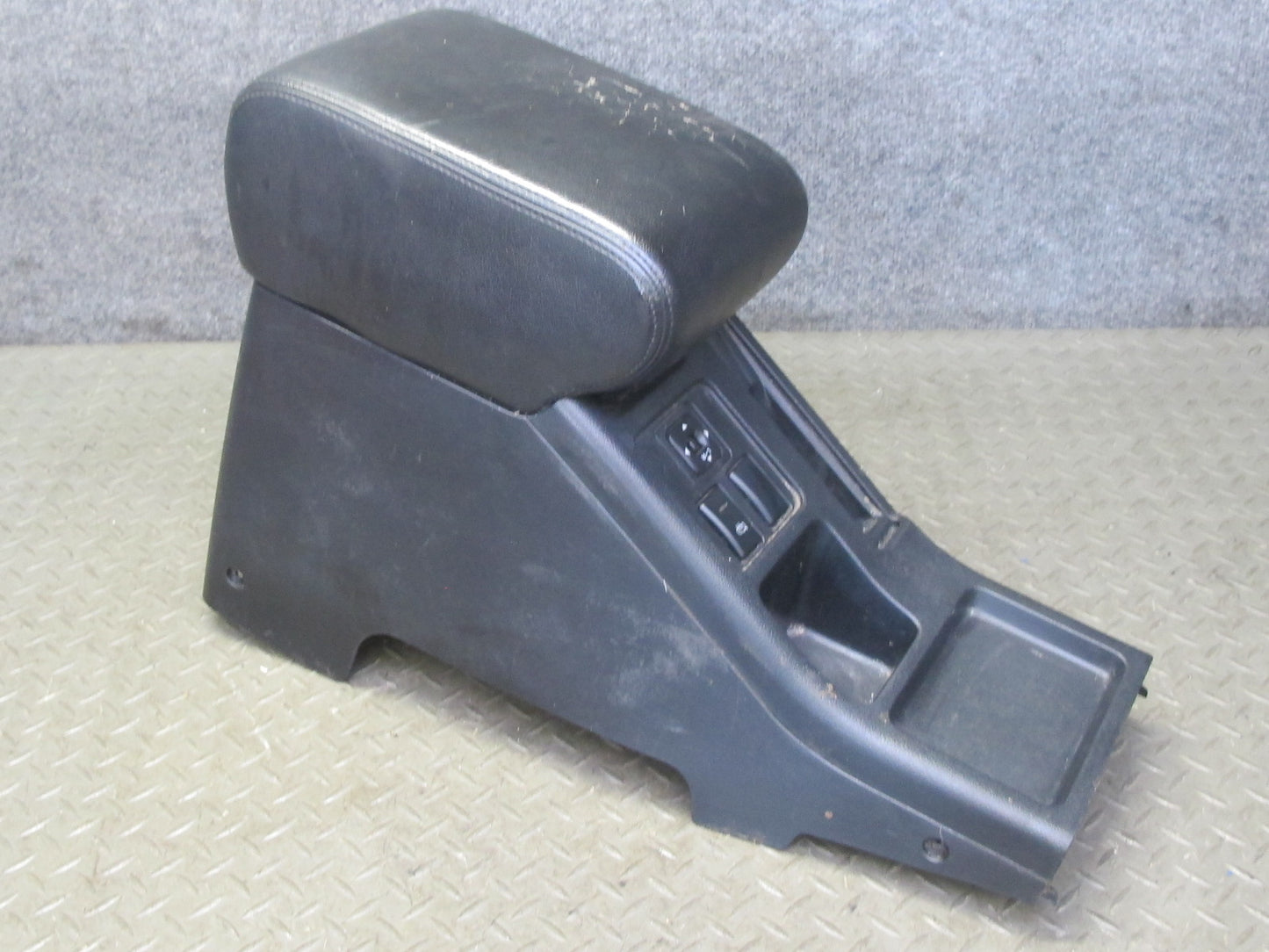 99-01 Isuzu Vehicross Center Console Trim Cover Panel Armrest Mirror Switch OEM