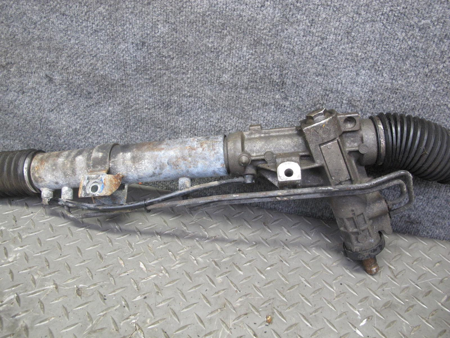 96-02 BMW E36/7 Z3 Hydraulic Power Steering Gear Rack & Pinion 1092031 OEM
