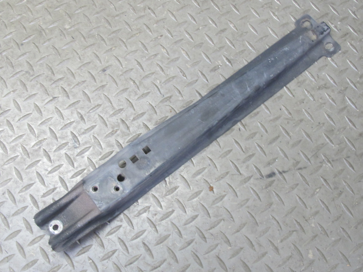99-01 Isuzu Vehicross Set of 4 Front Bumper Mount Bracket Support OEM