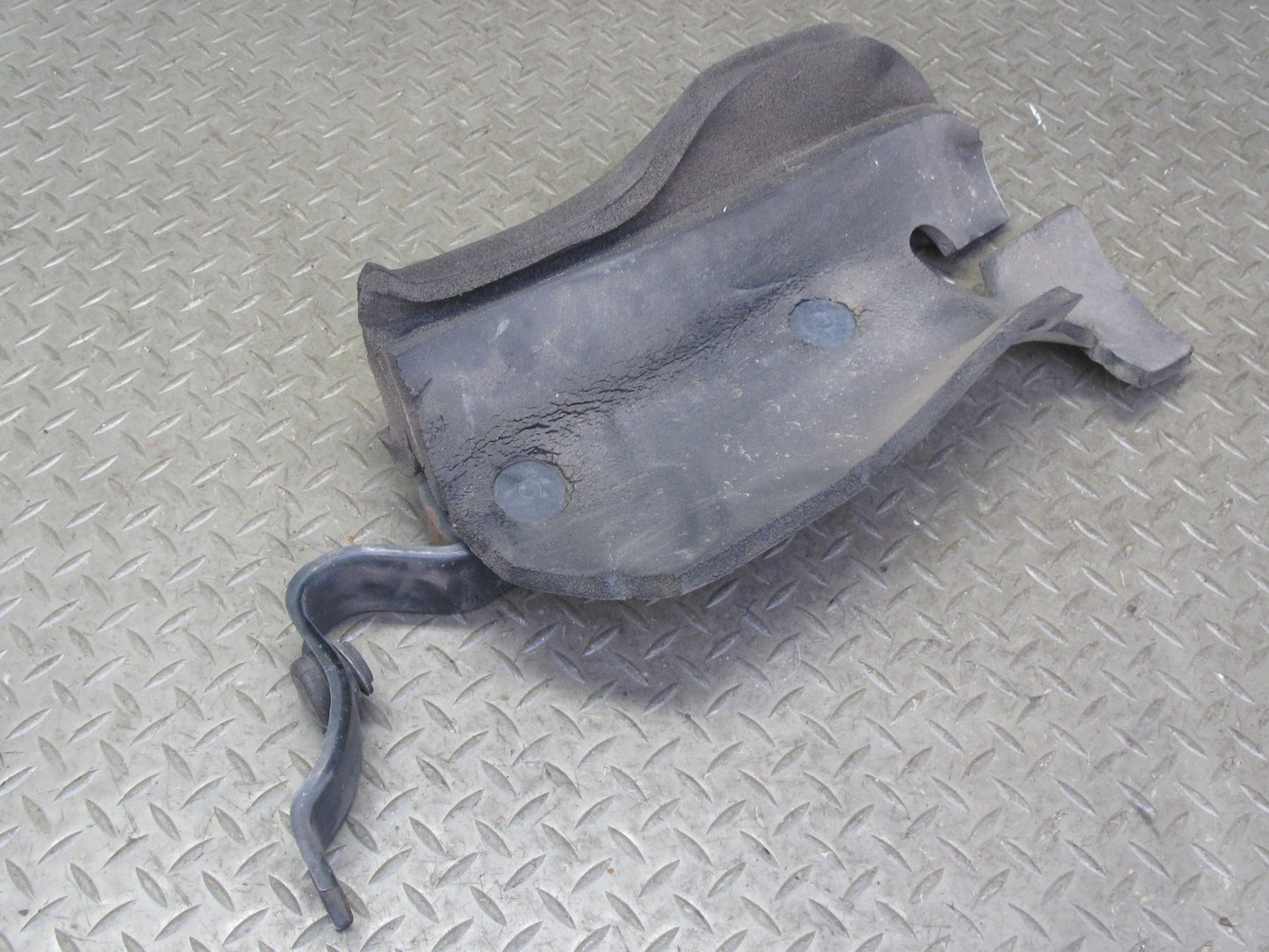 99-01 Isuzu Vehicross Set of 4 Front Bumper Mount Bracket Support OEM