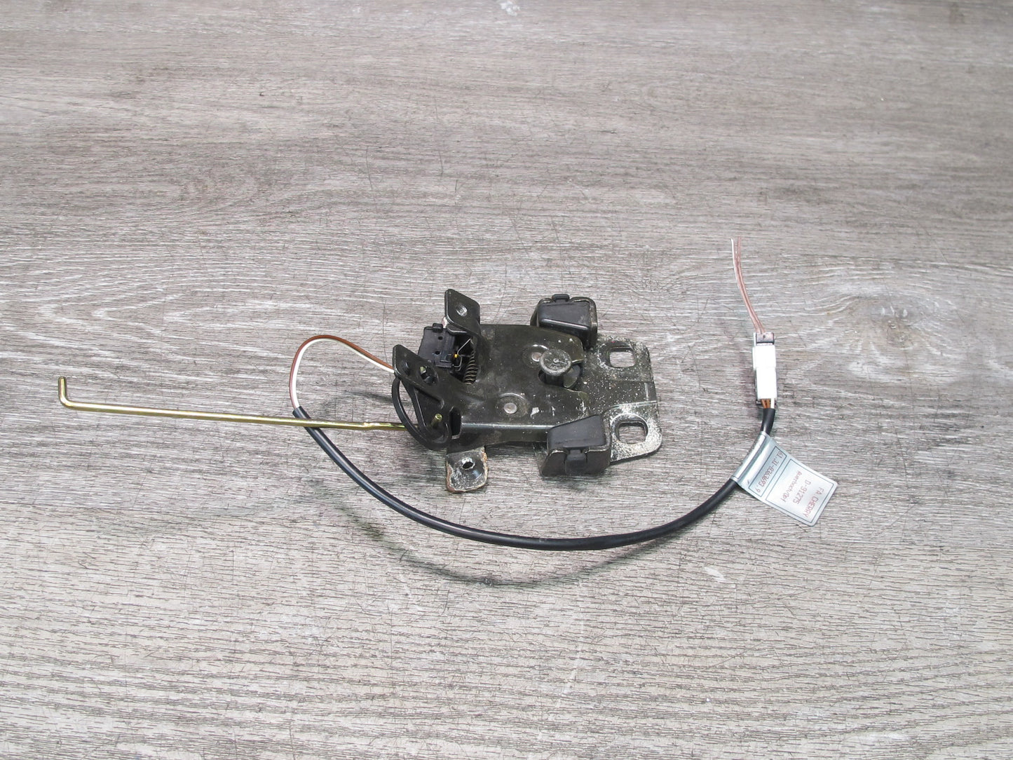 94-99 BMW E36 325CI 328CI Rear Trunk Lid Lock Latch Actuator 8173721 OEM