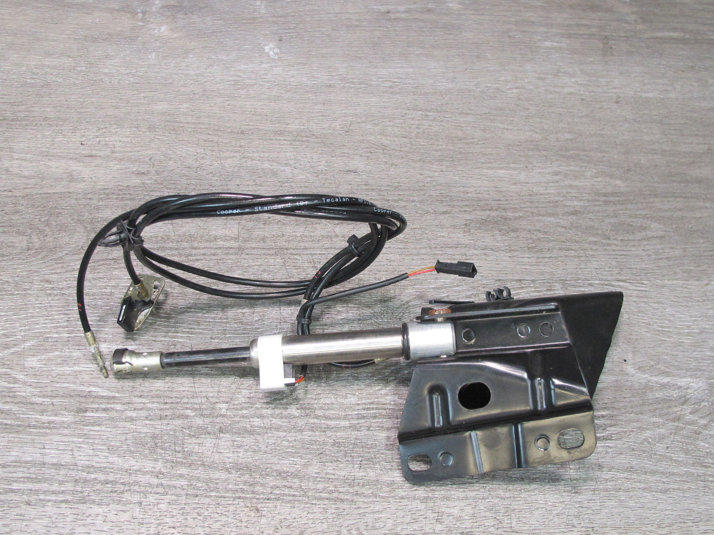01-06 BMW E46 330Ci Convertible TOP Hydraulic Cylinder Pipe Line Set OEM