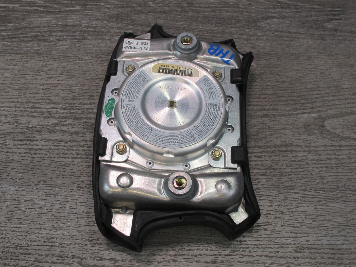 96-98 BMW E36 3-SERIES CONVERTIBLE FRONT LEFT DRIVER SIDE STEERING WHEEL SRS AIRBAG OEM