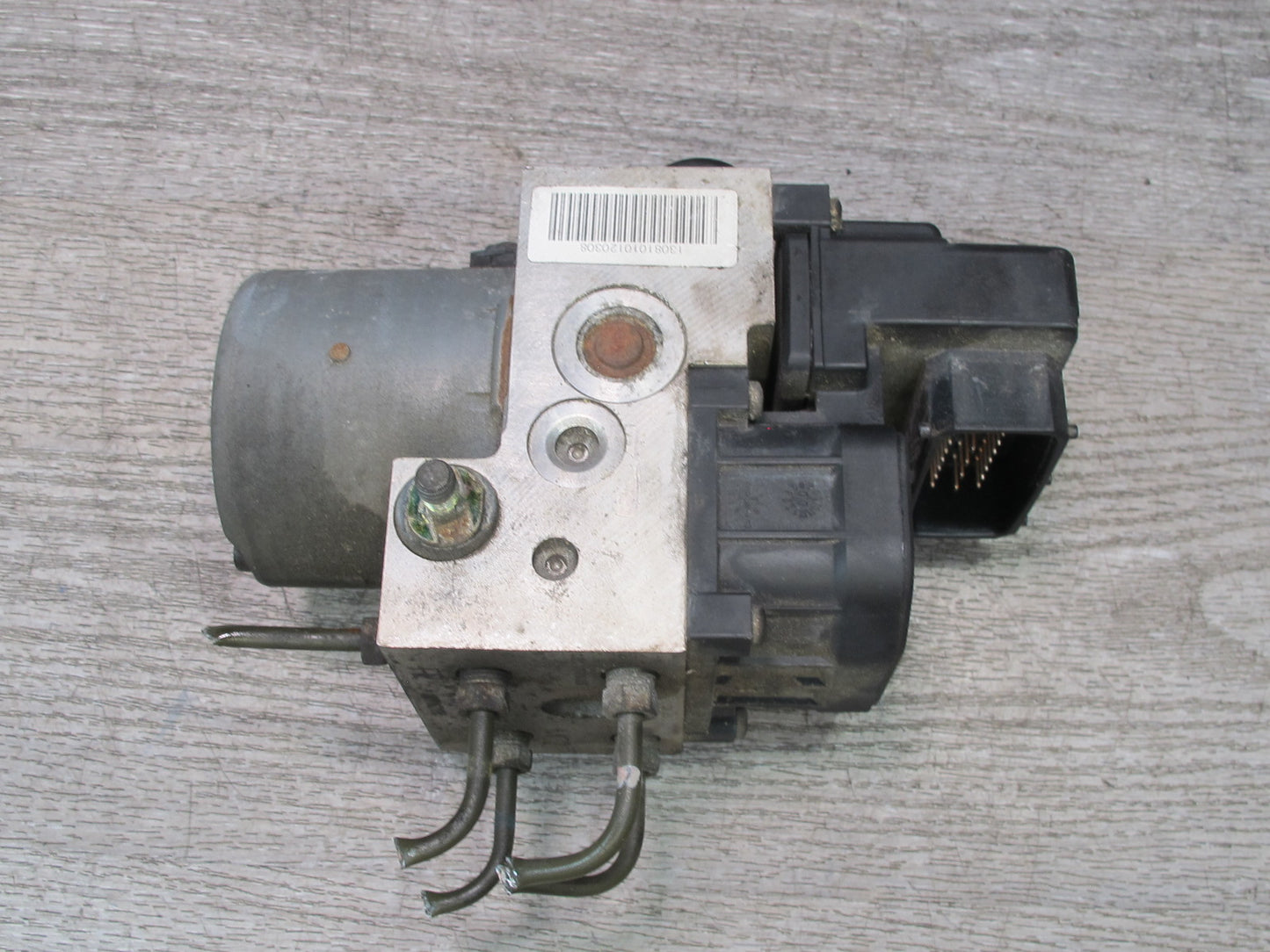 99-01 Isuzu Vehicross Anti Lock Brake ABS Pump Module 897162192 OEM