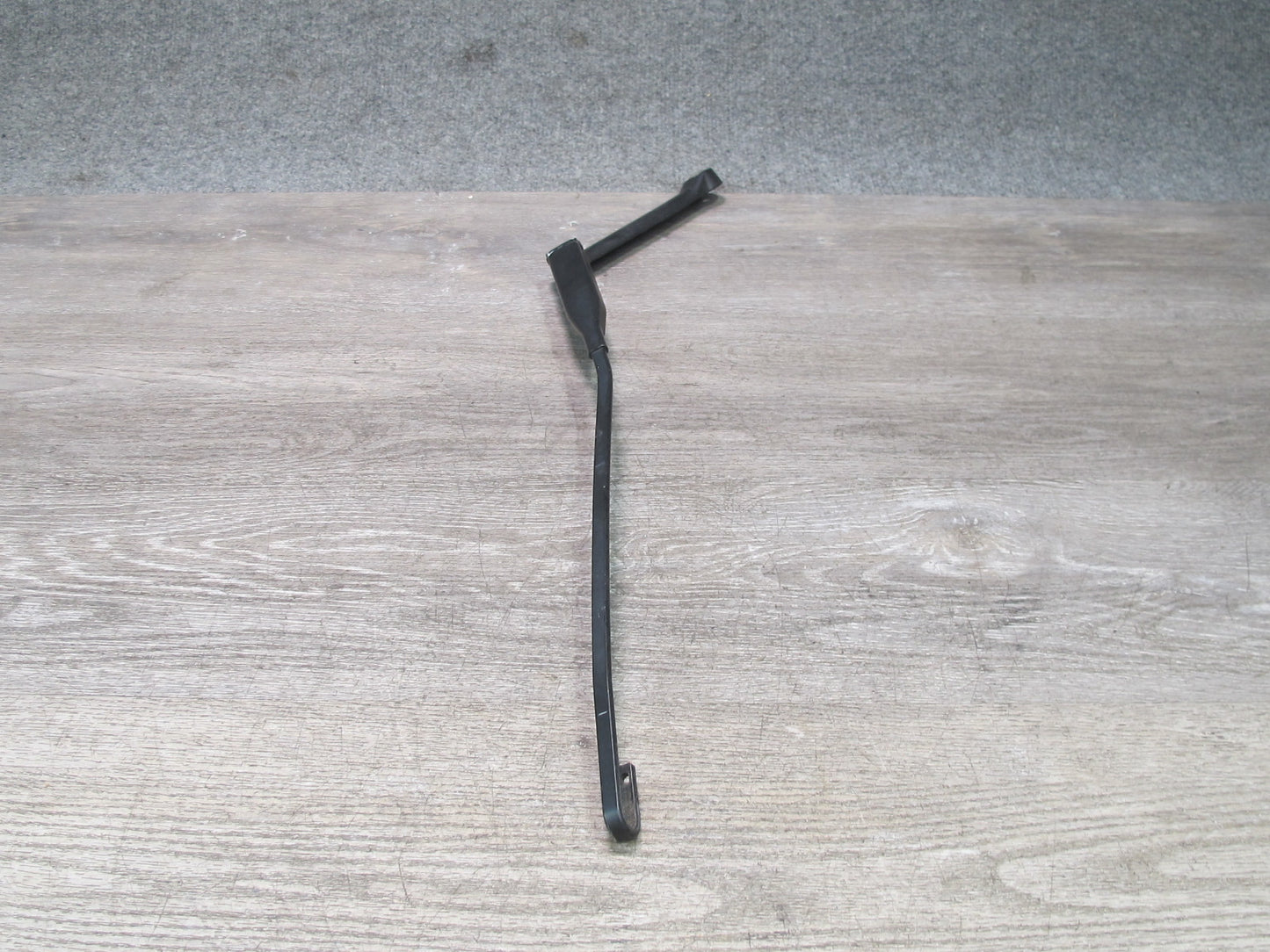 94-99 BMW E36 325iC 328iC Set of 2 Front Left & Right Windshield Wiper Arm OEM