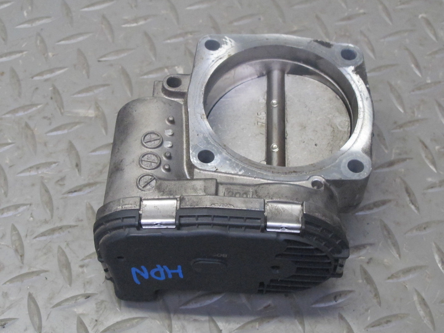 2002-2005 Porsche 911 996 3.6L M96.03  Engine Throttle Body Valve Assembly